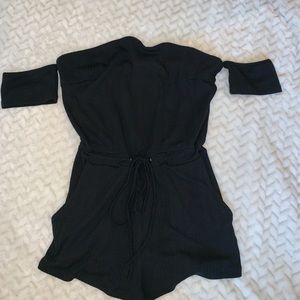 ❌SOLD❌ Black off the shoulder romper ✨